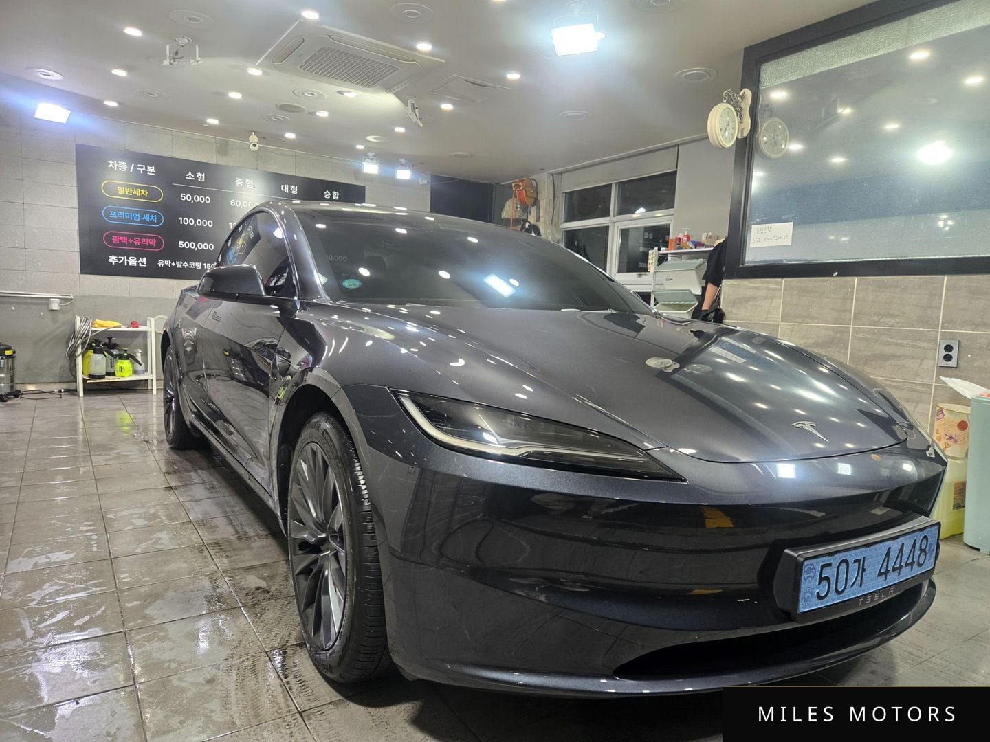 Tesla Model 3 2025 — миниатюра 3