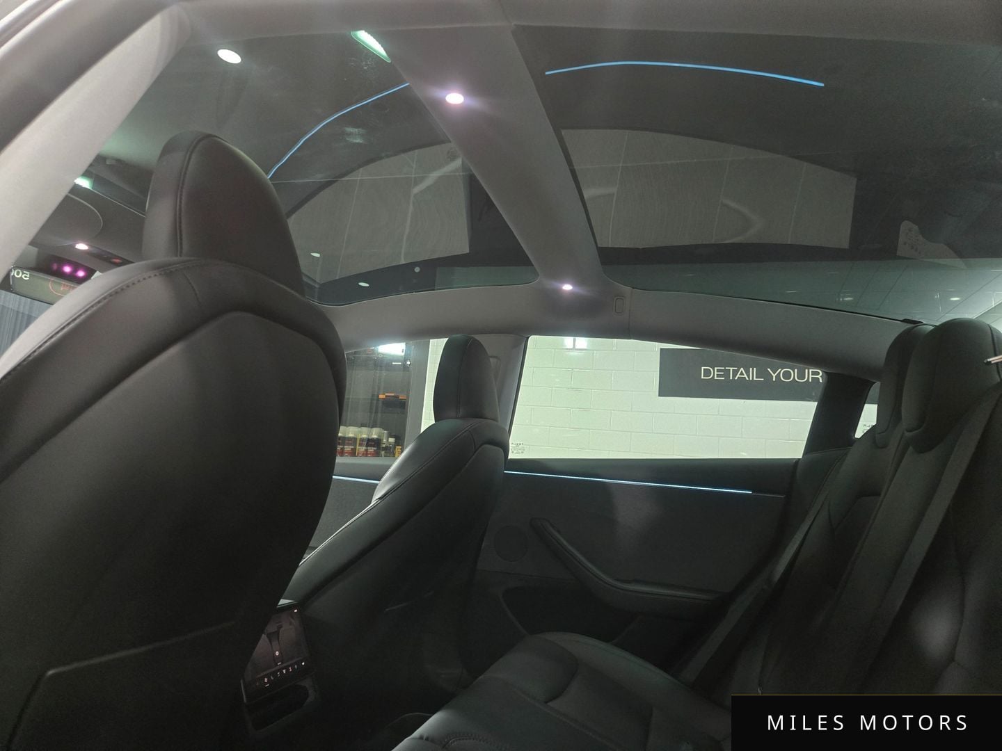 Tesla Model 3 2025 — миниатюра 9