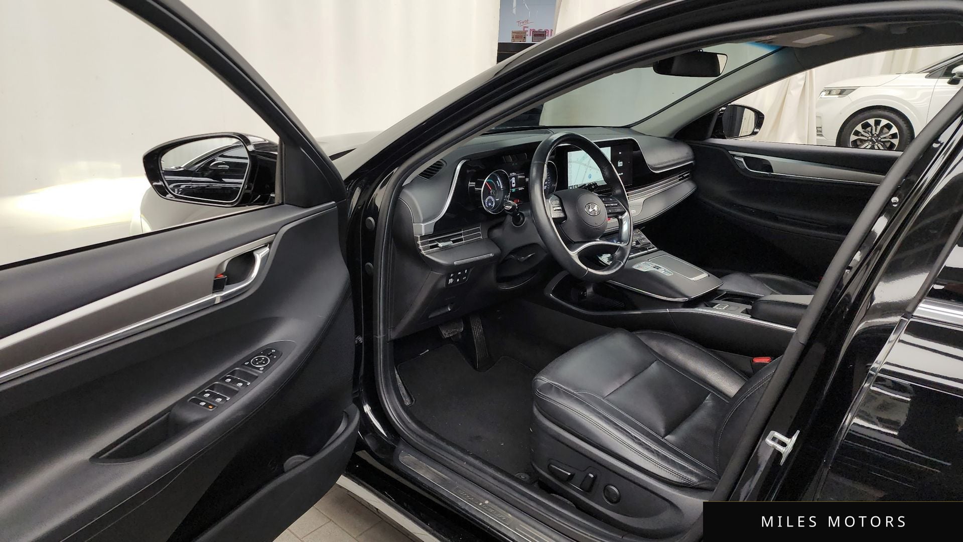 Hyundai Grandeur 2020 — миниатюра 10