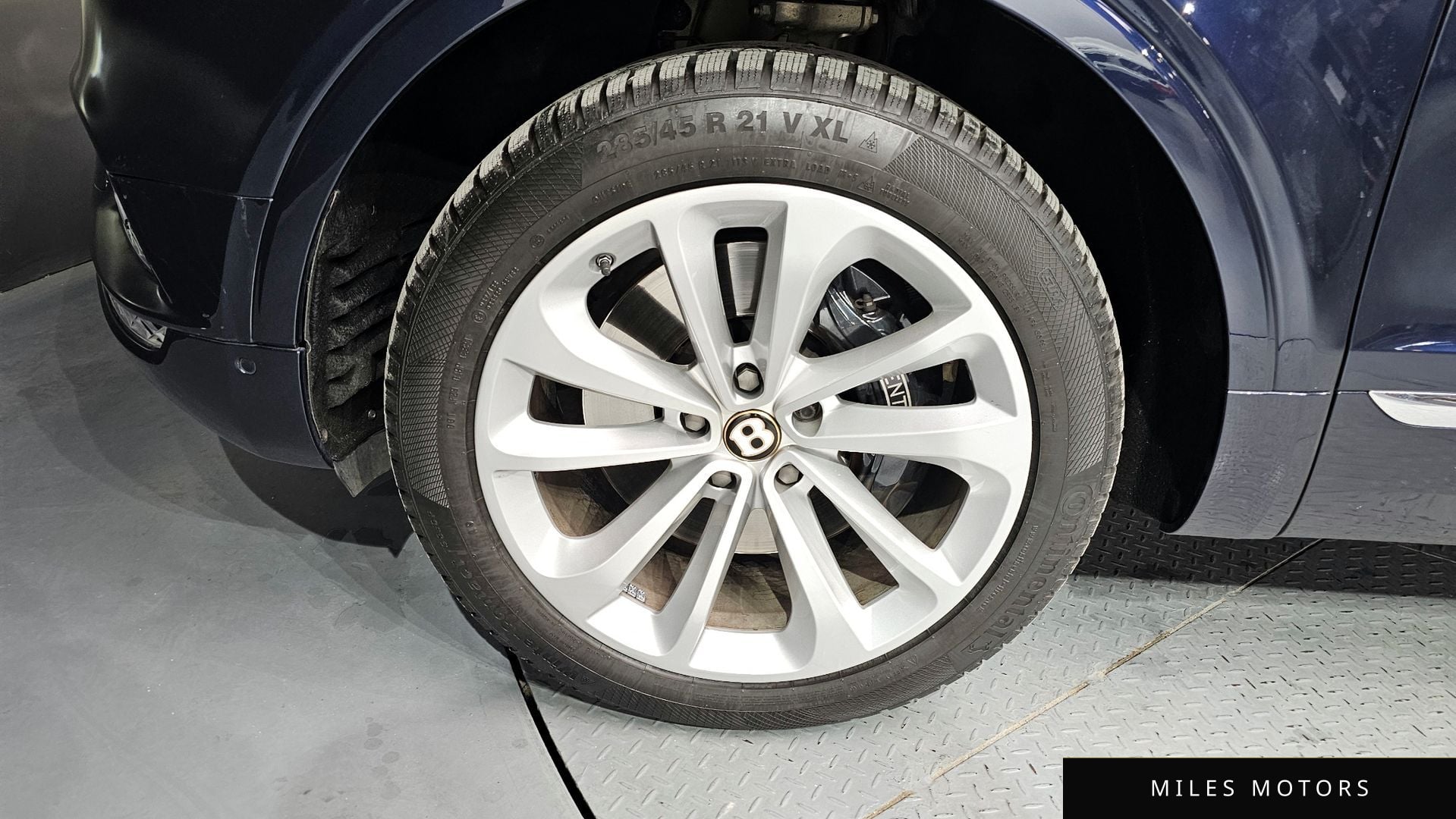 Bentley 벤테이가 2020 — миниатюра 5