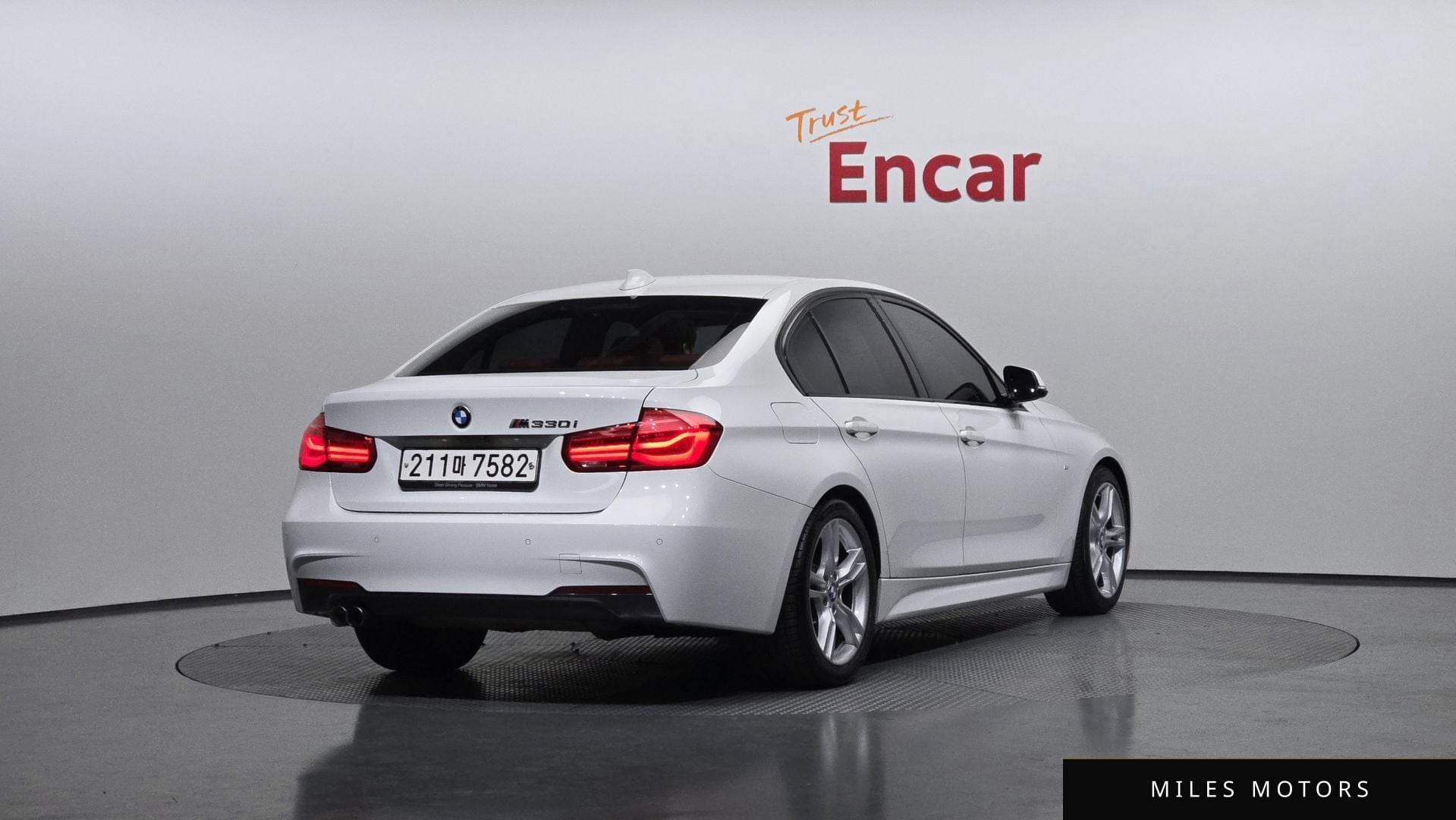 BMW 3 Series (F30) 2017 — миниатюра 2