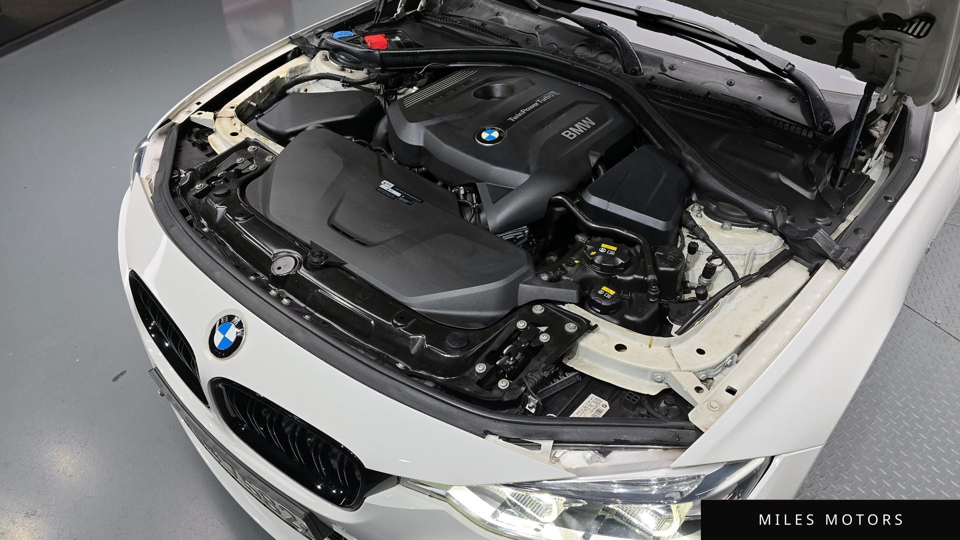 BMW 3 Series (F30) 2017 — миниатюра 6