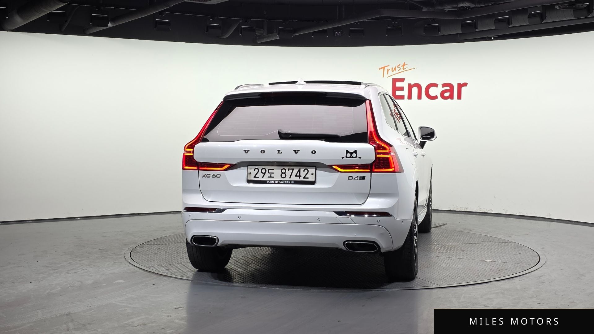 Volvo XC60 2018 — миниатюра 4