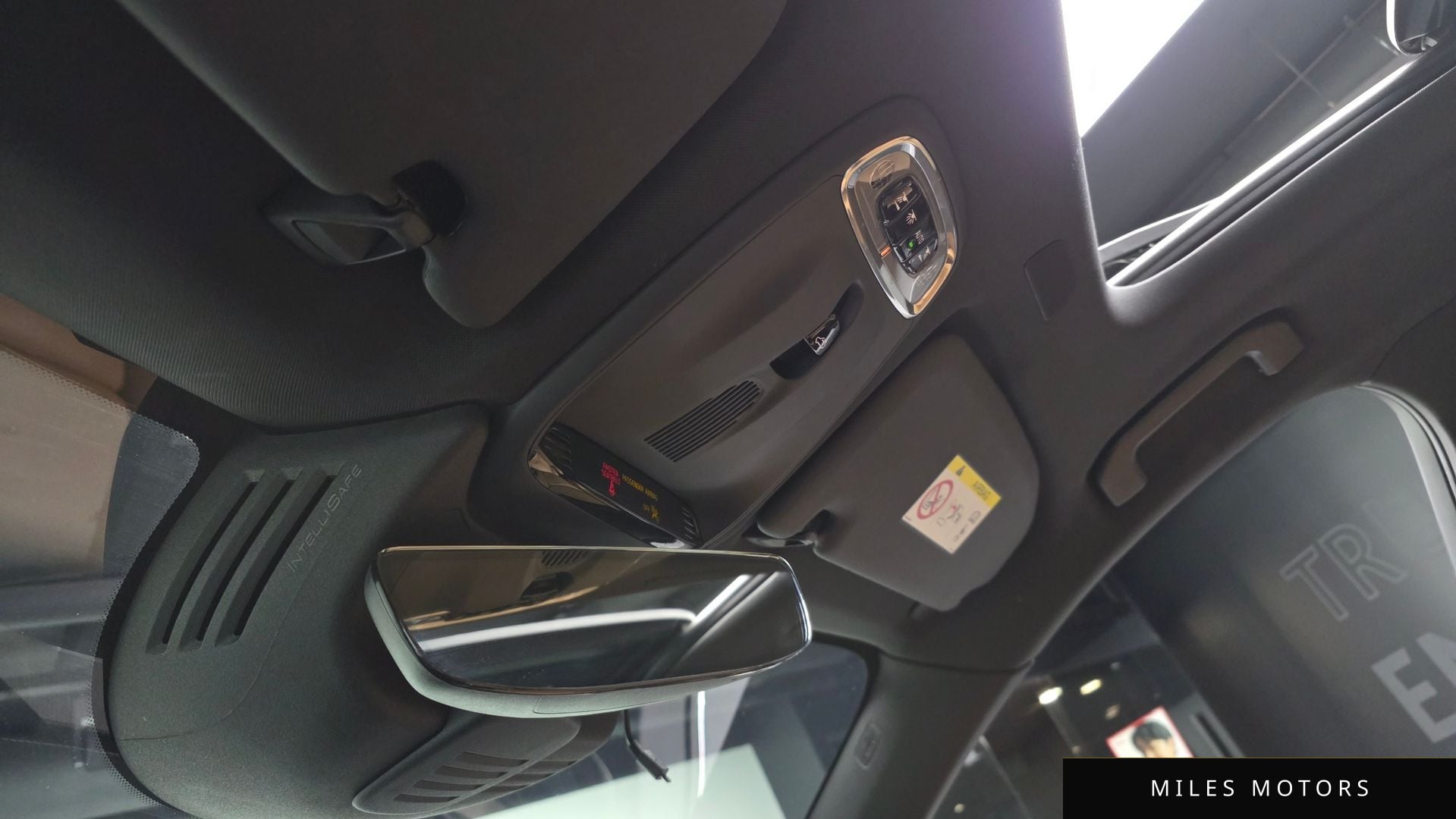 Volvo XC60 2018 — миниатюра 19