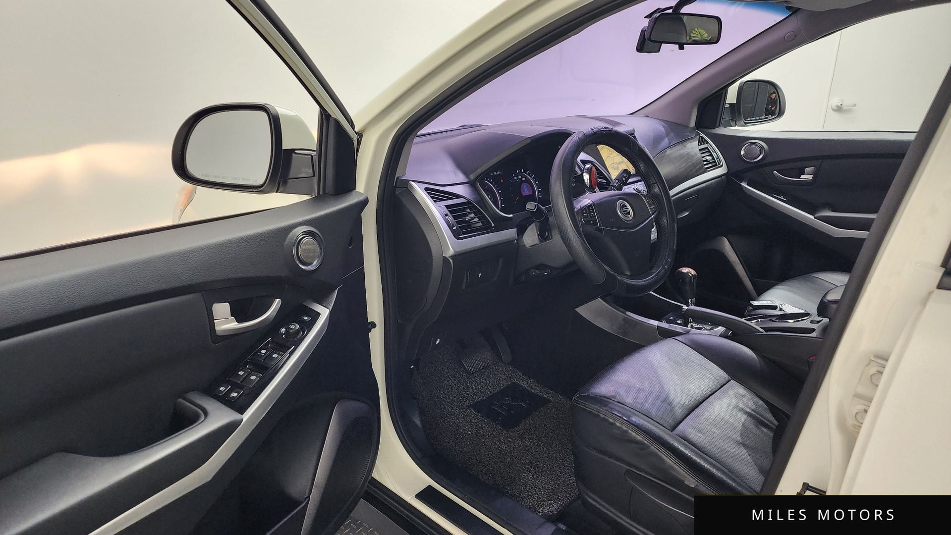 KG Mobility KORANDO 2015 — миниатюра 10