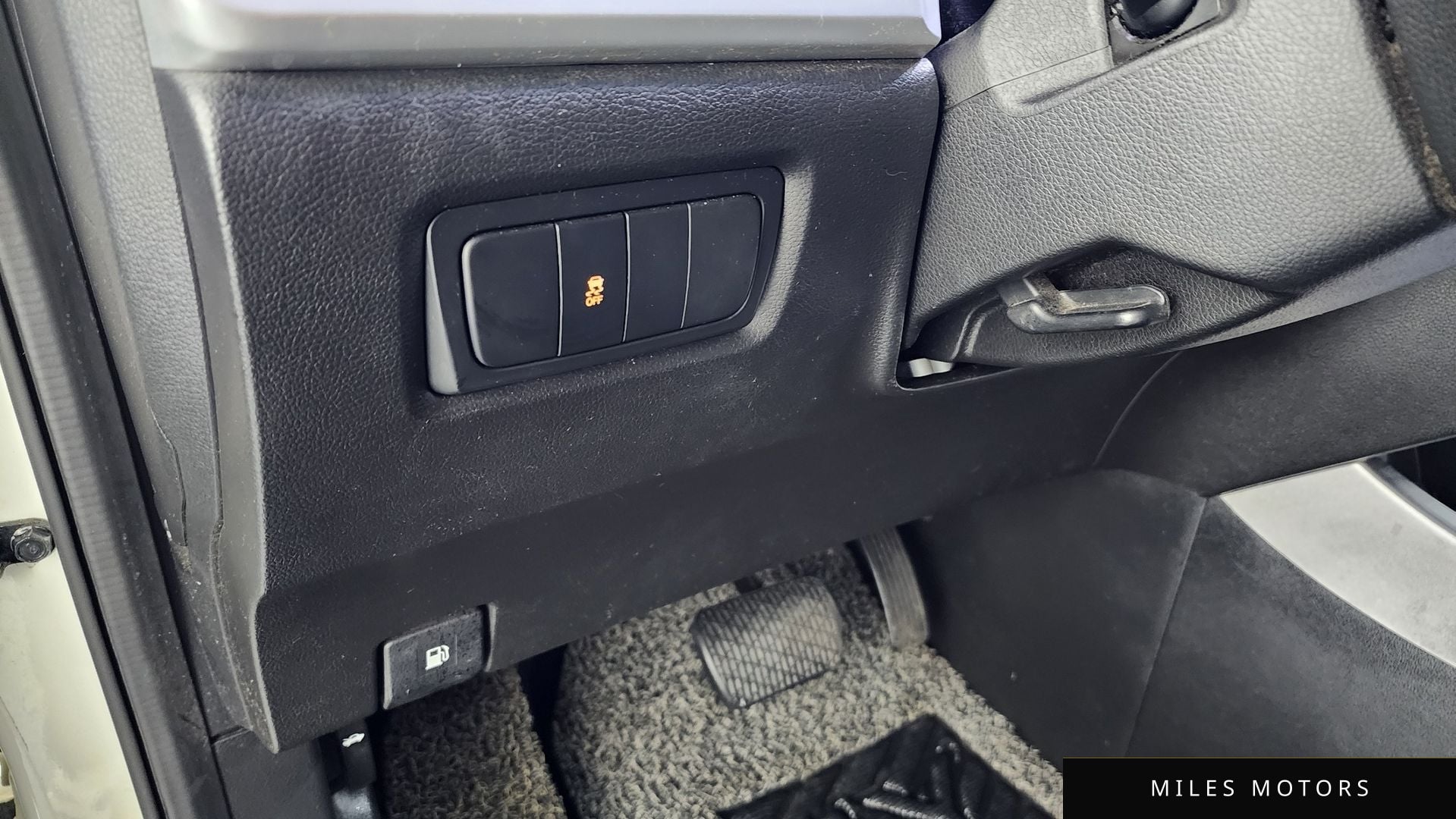 KG Mobility KORANDO 2015 — миниатюра 14