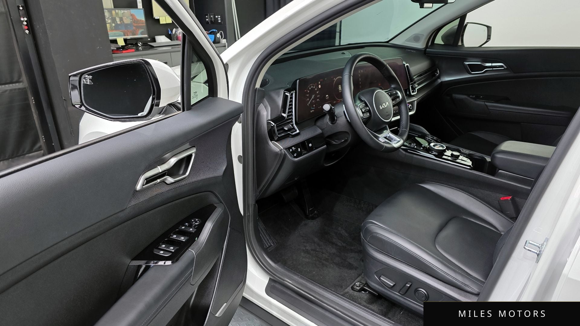Kia Sportage 2022 — миниатюра 10