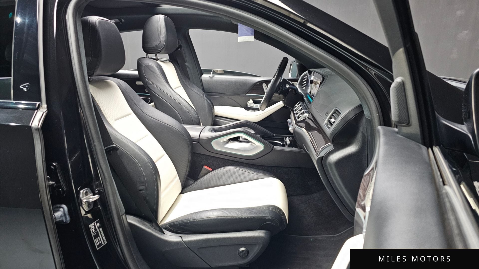 Mercedes-Benz GLE-클래스 W167 2022 — миниатюра 11