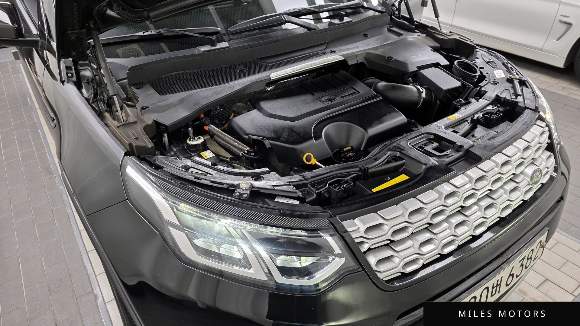 Land Rover Discovery Sport 2021 — миниатюра 5