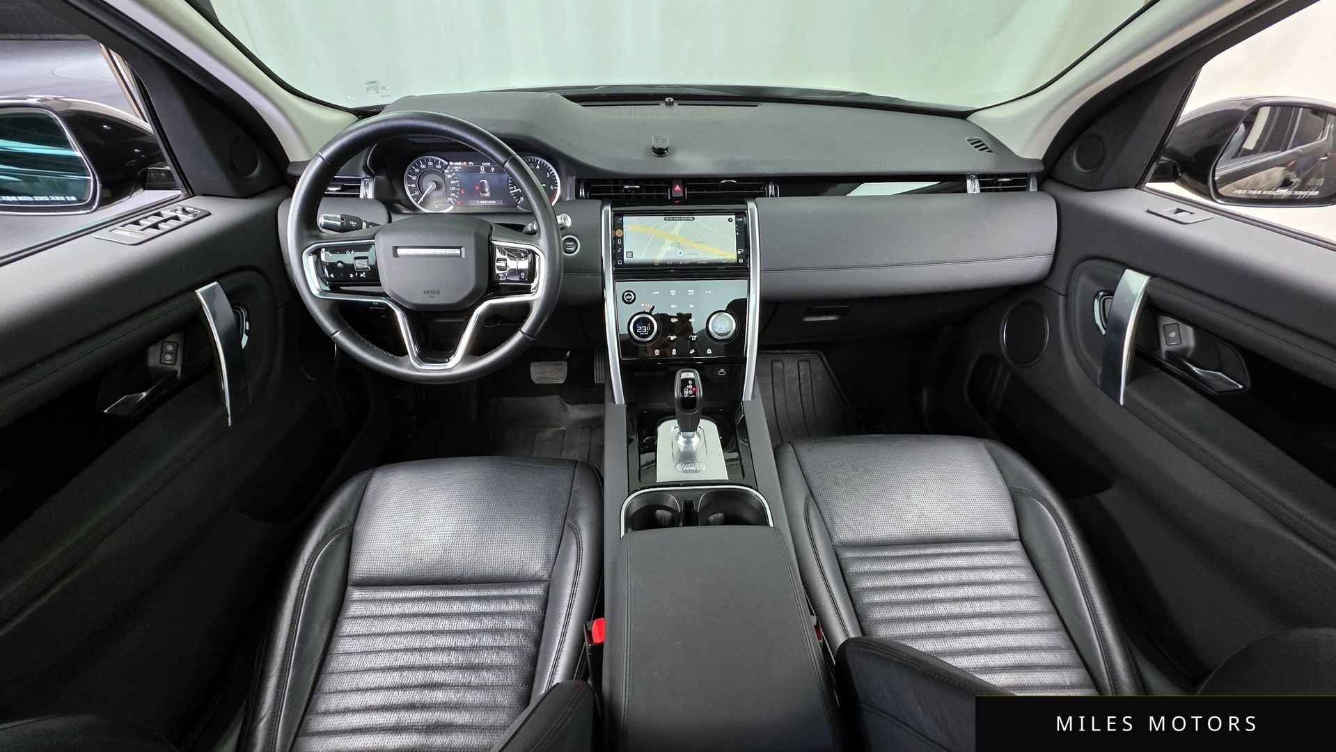 Land Rover Discovery Sport 2021 — миниатюра 6