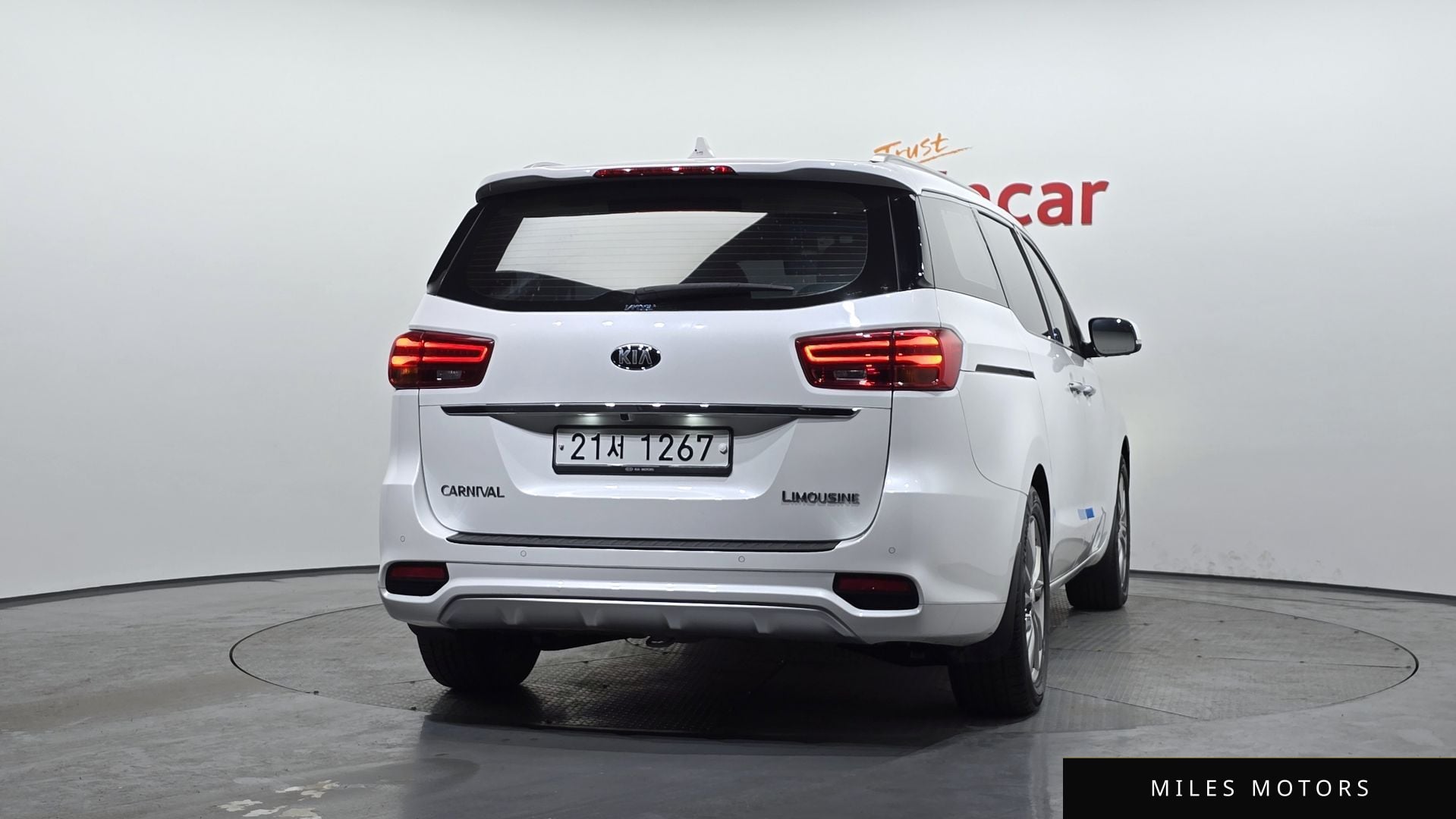 Kia Canival 2019 — миниатюра 4