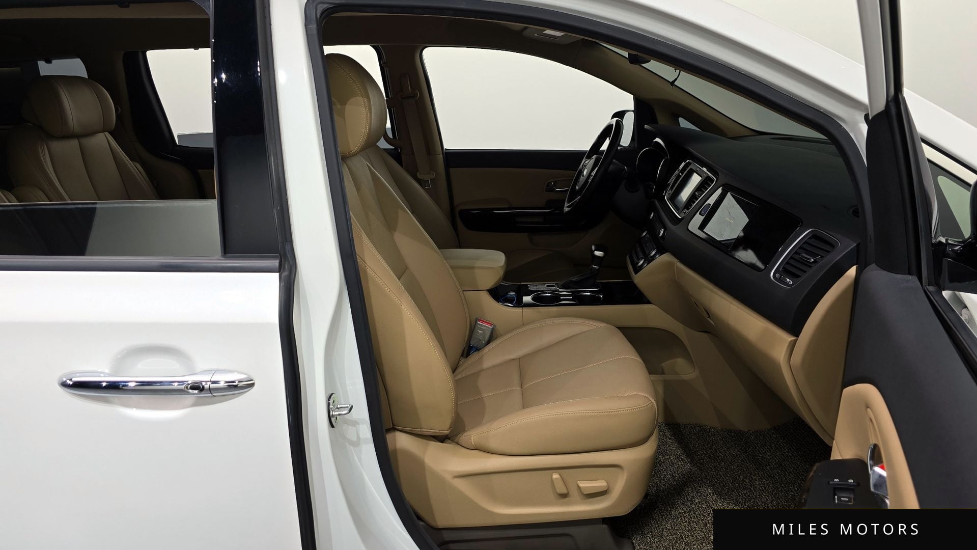 Kia Canival 2019 — миниатюра 11