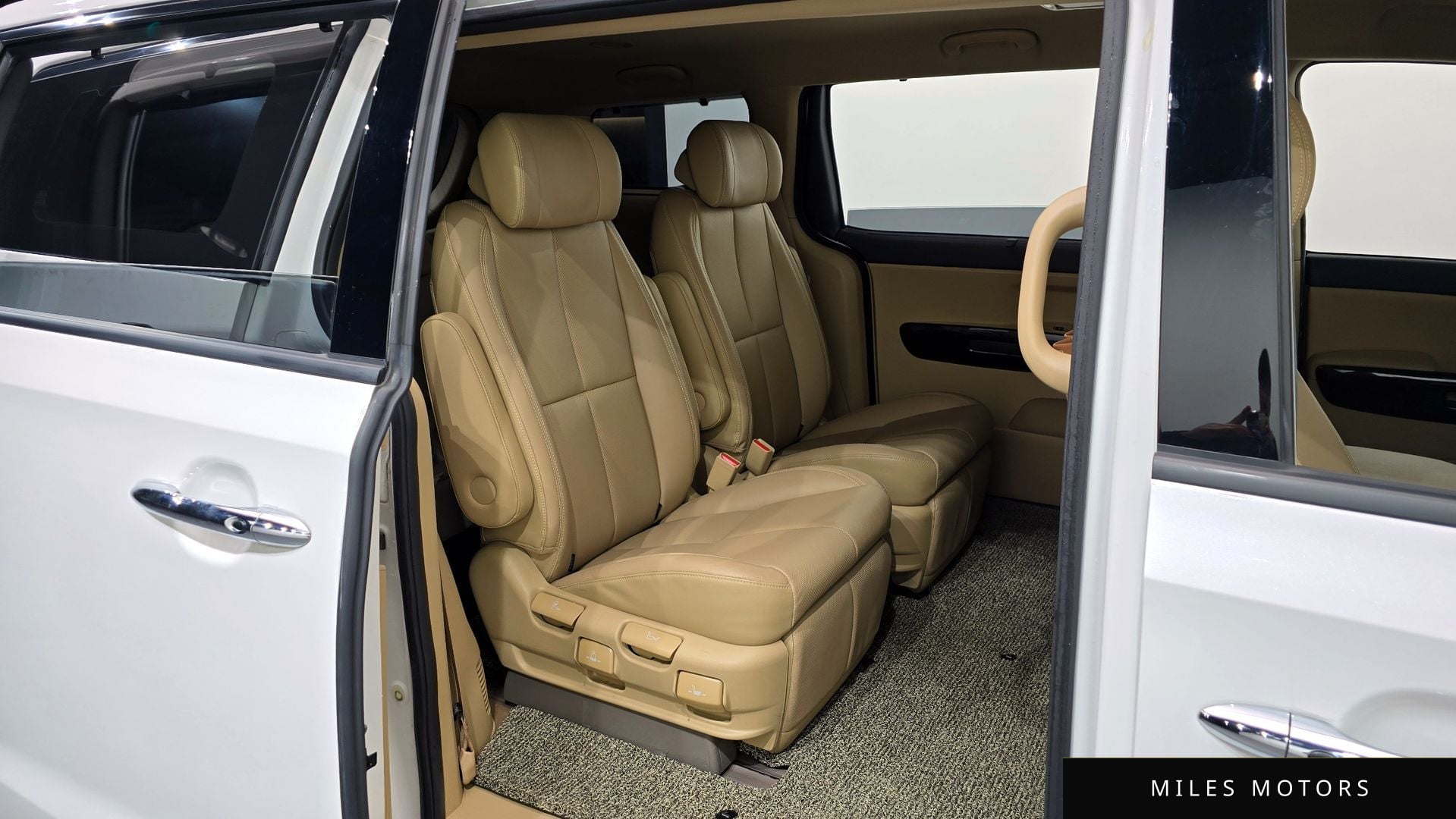 Kia Canival 2019 — миниатюра 12