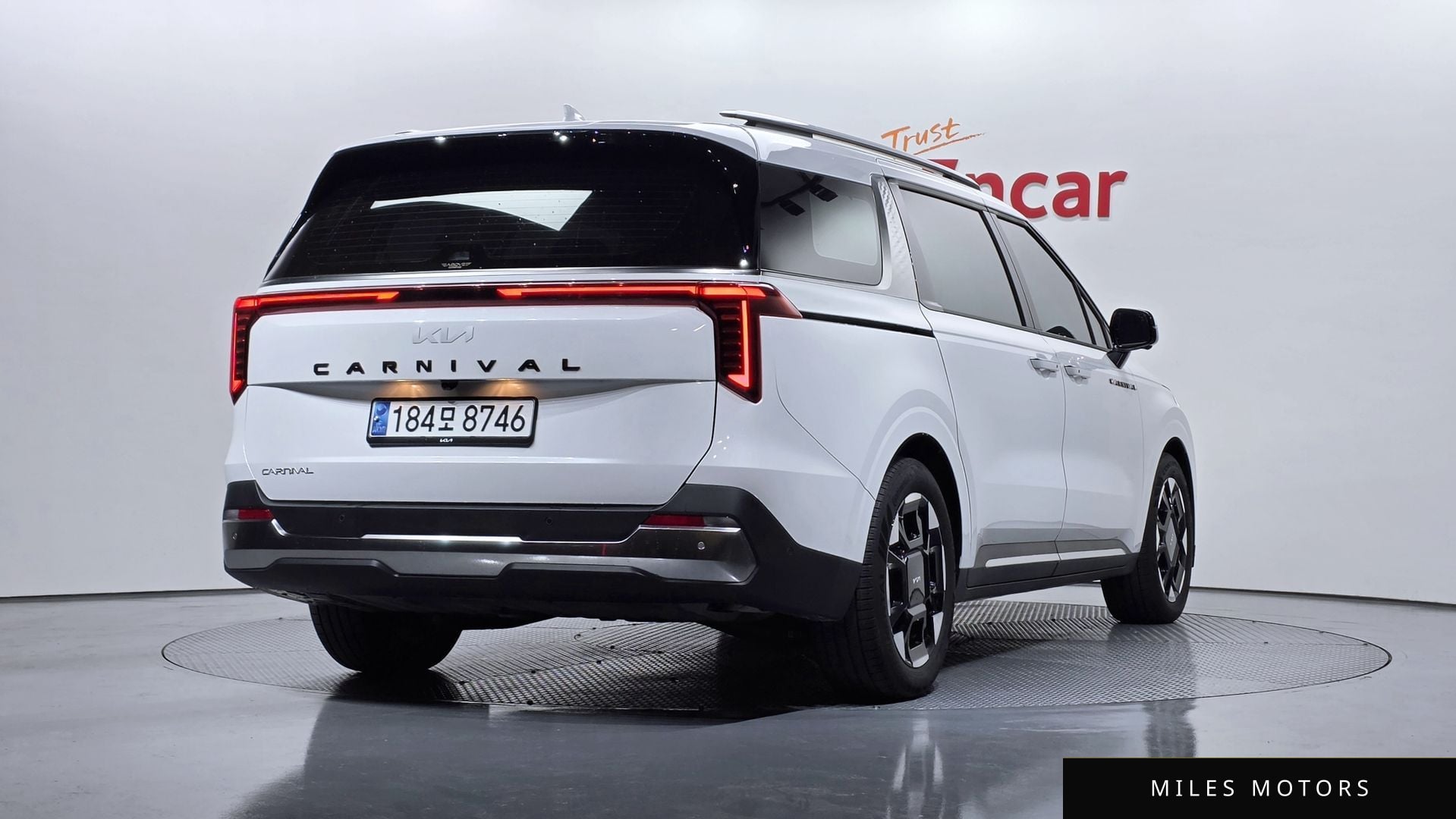 Kia Canival 2024 — миниатюра 2