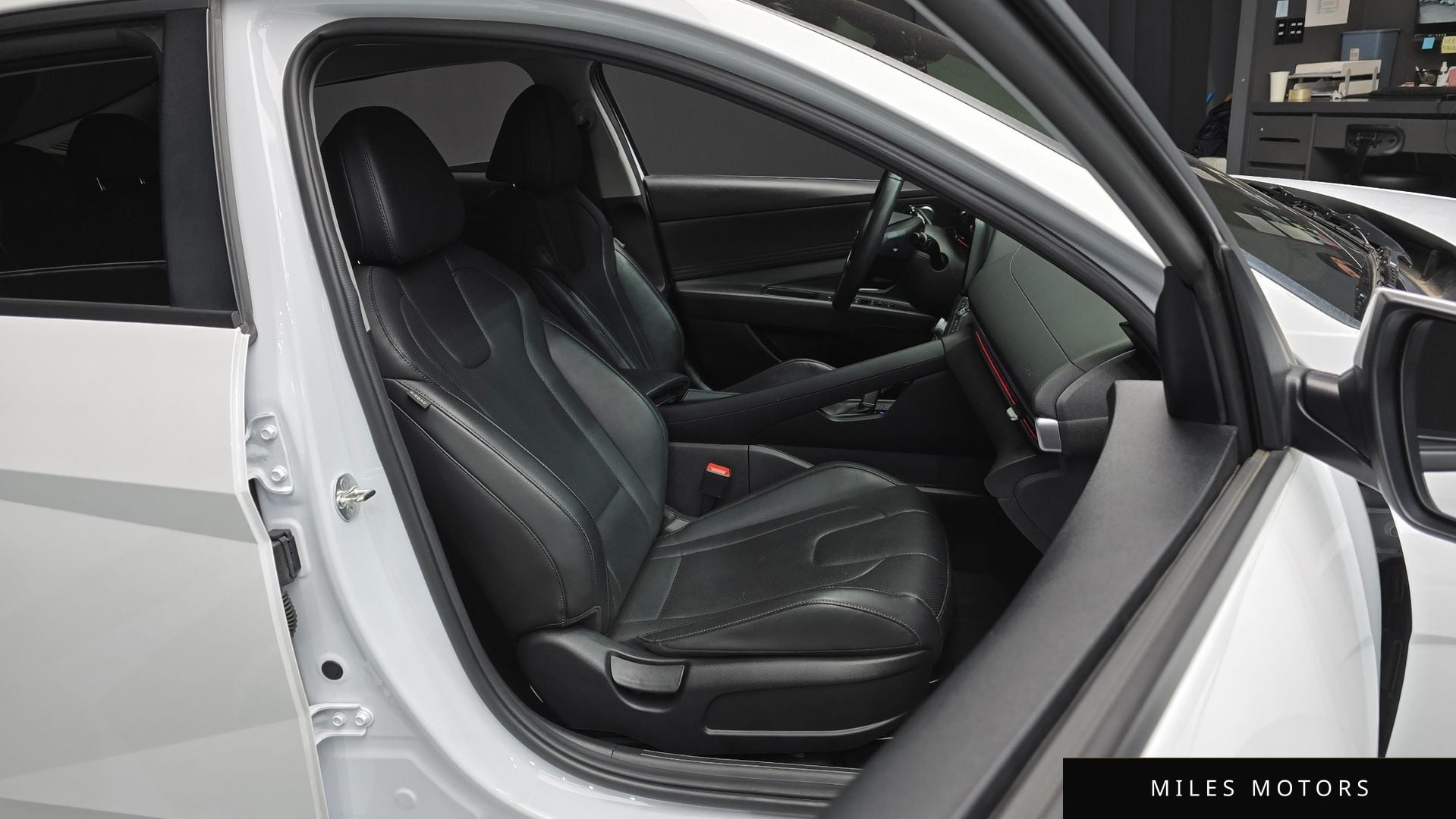 Hyundai AVANTE 2024 — миниатюра 12