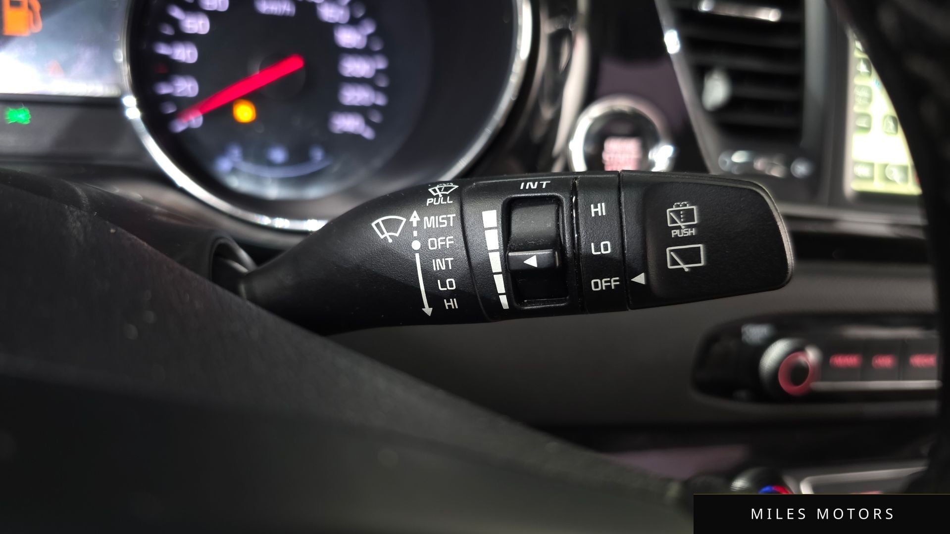 Kia Canival 2016 — миниатюра 19