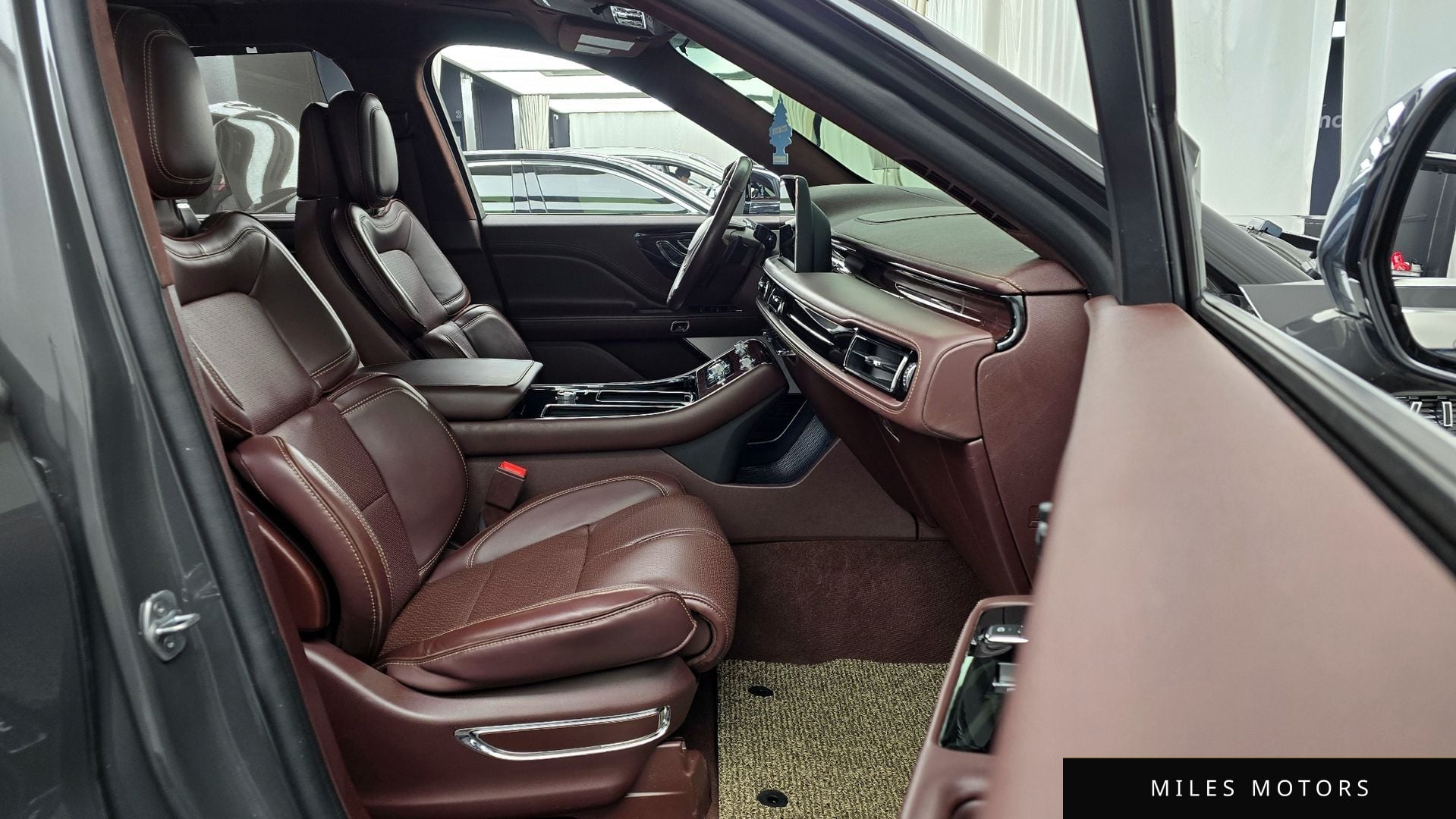 Lincoln Aviator 2020 — миниатюра 11