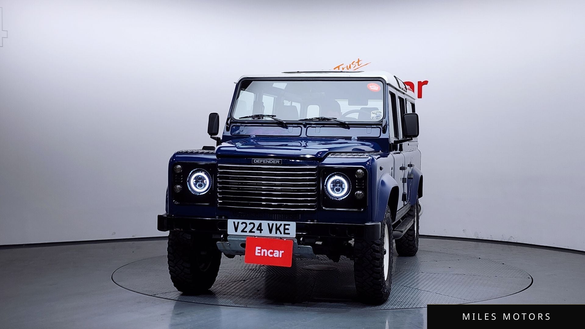 Land Rover Defender 2000 — миниатюра 3