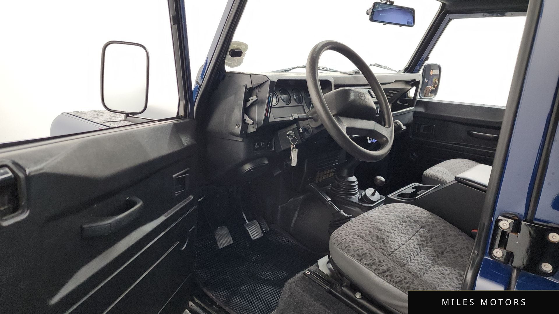 Land Rover Defender 2000 — миниатюра 10