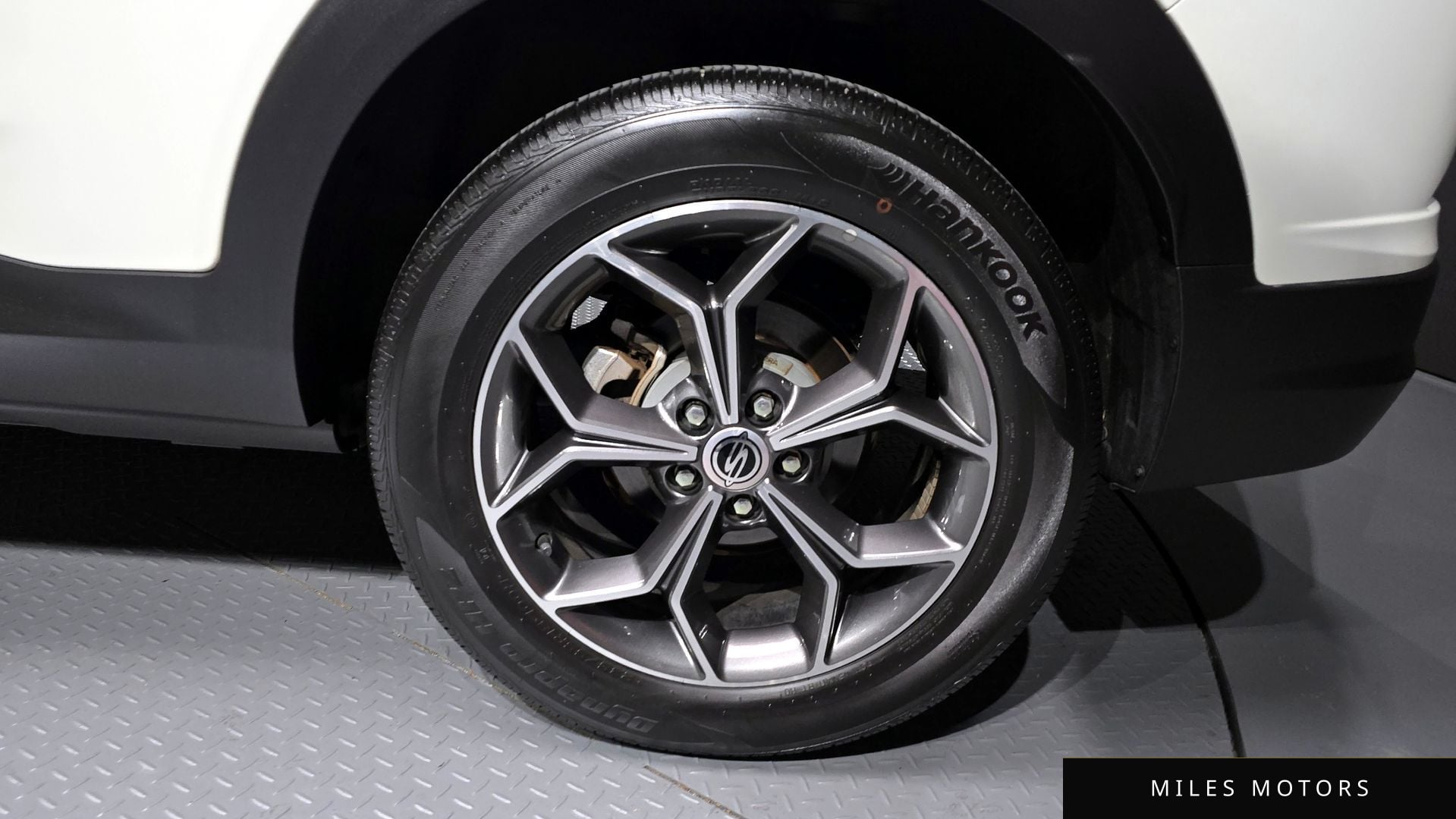KG Mobility Beautiful Korando 2021 — миниатюра 5