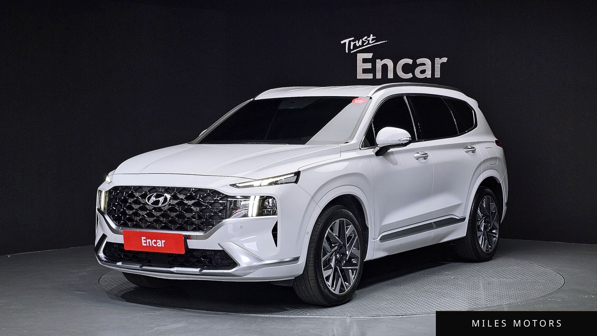 Hyundai Santafe 2021 — фото 1 из 12