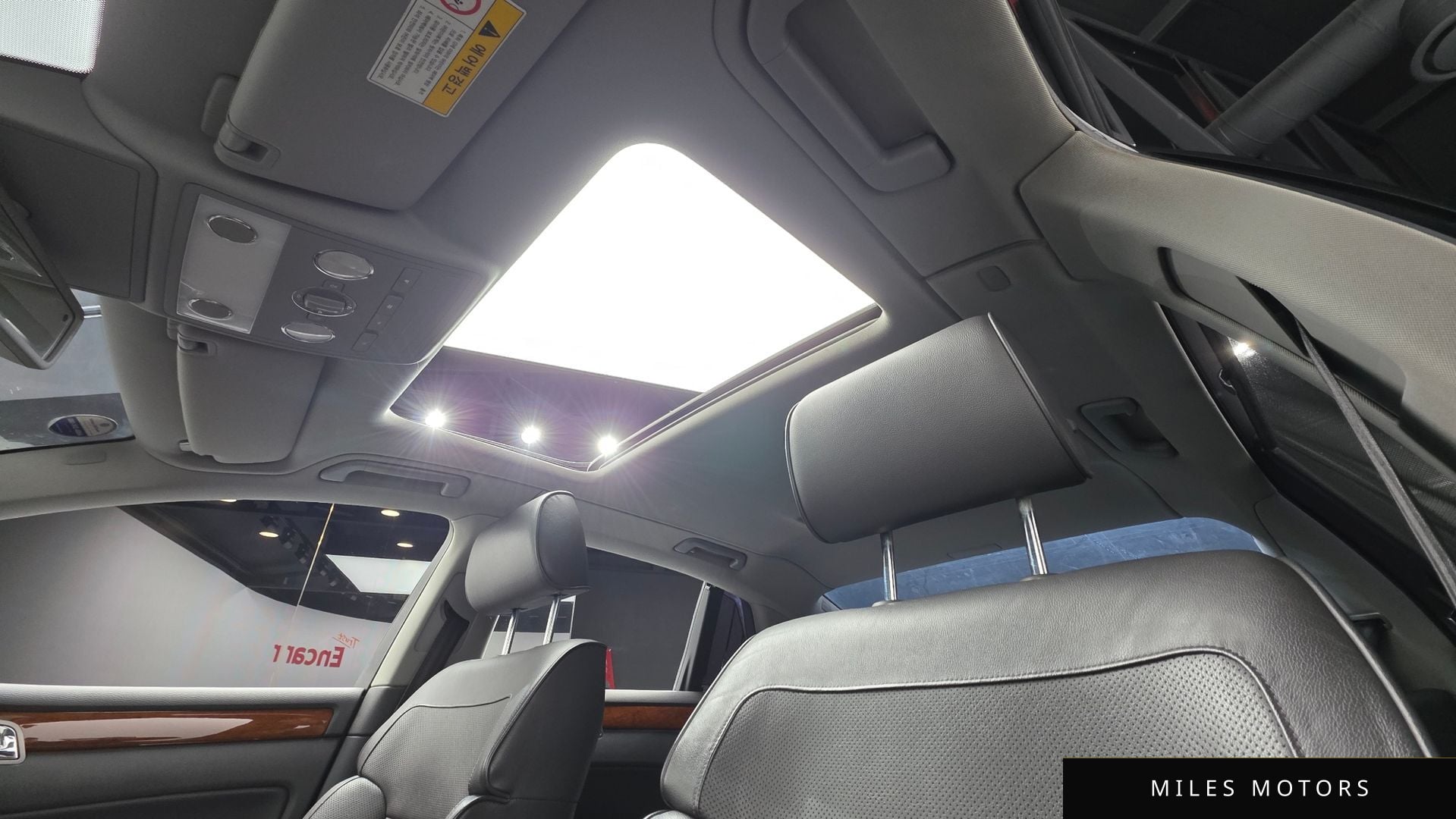 Volkswagen Phaeton 2012 — миниатюра 11