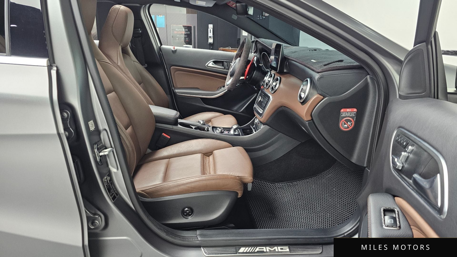 Mercedes-Benz A-Class W176 2018 — миниатюра 11