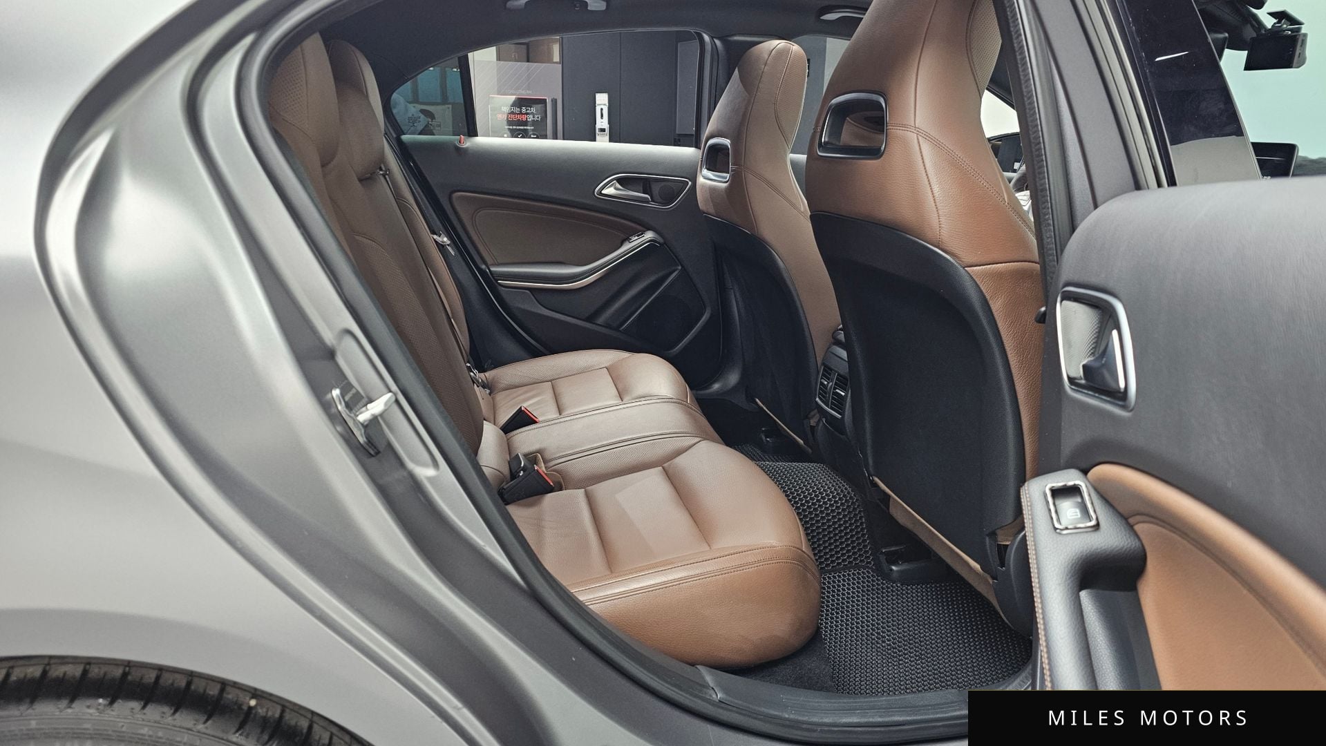 Mercedes-Benz A-Class W176 2018 — миниатюра 12
