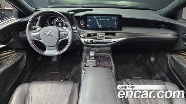 Лексус LS500 2021 — миниатюра 7
