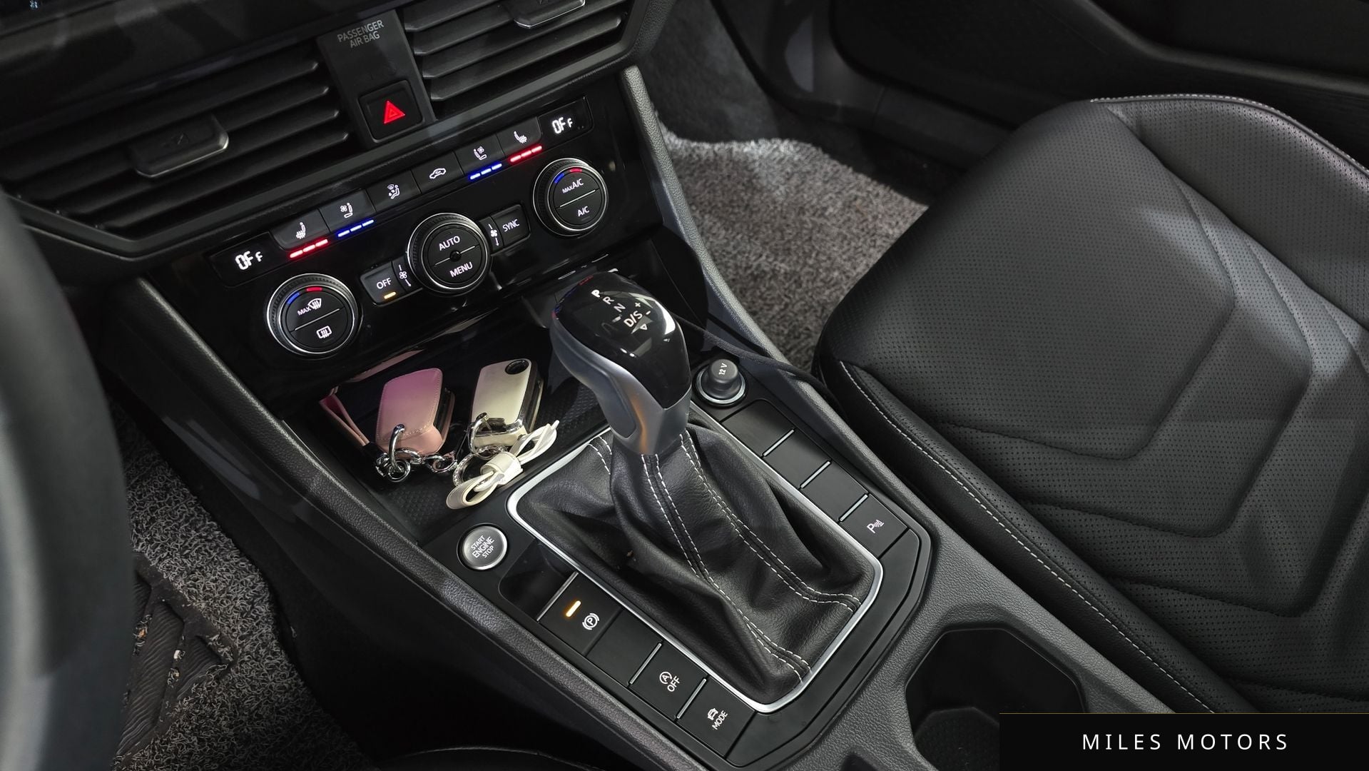 Volkswagen Jetta 2023 — миниатюра 9