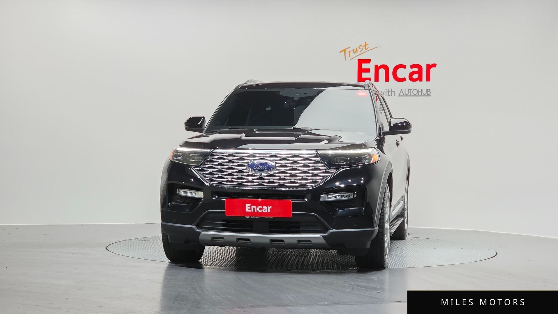 Ford Explorer 2022 — миниатюра 3