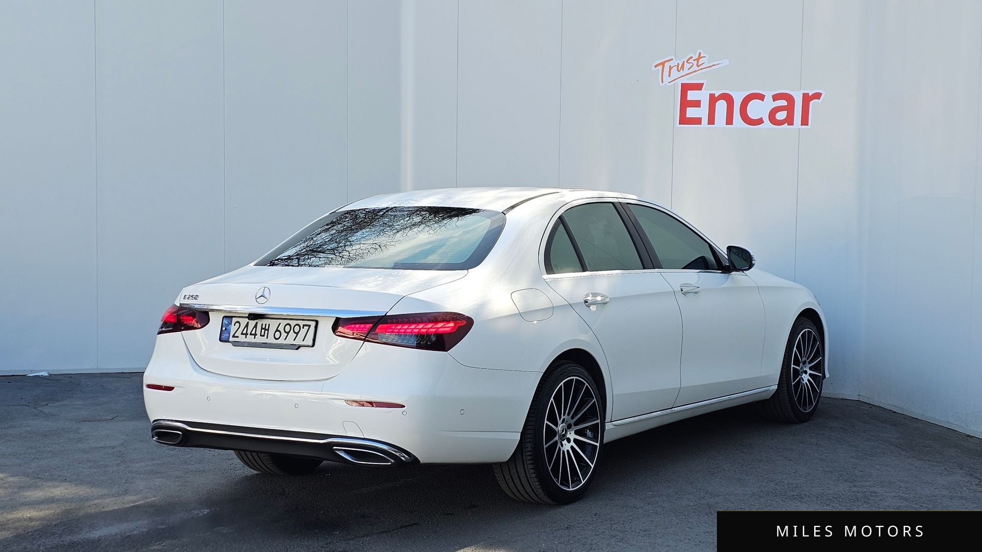 Mercedes-Benz E-Class W213 2021 — миниатюра 2