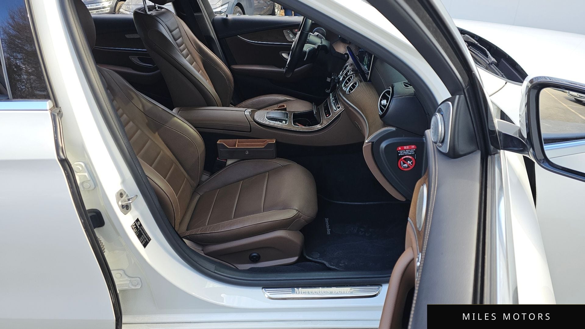 Mercedes-Benz E-Class W213 2021 — миниатюра 10