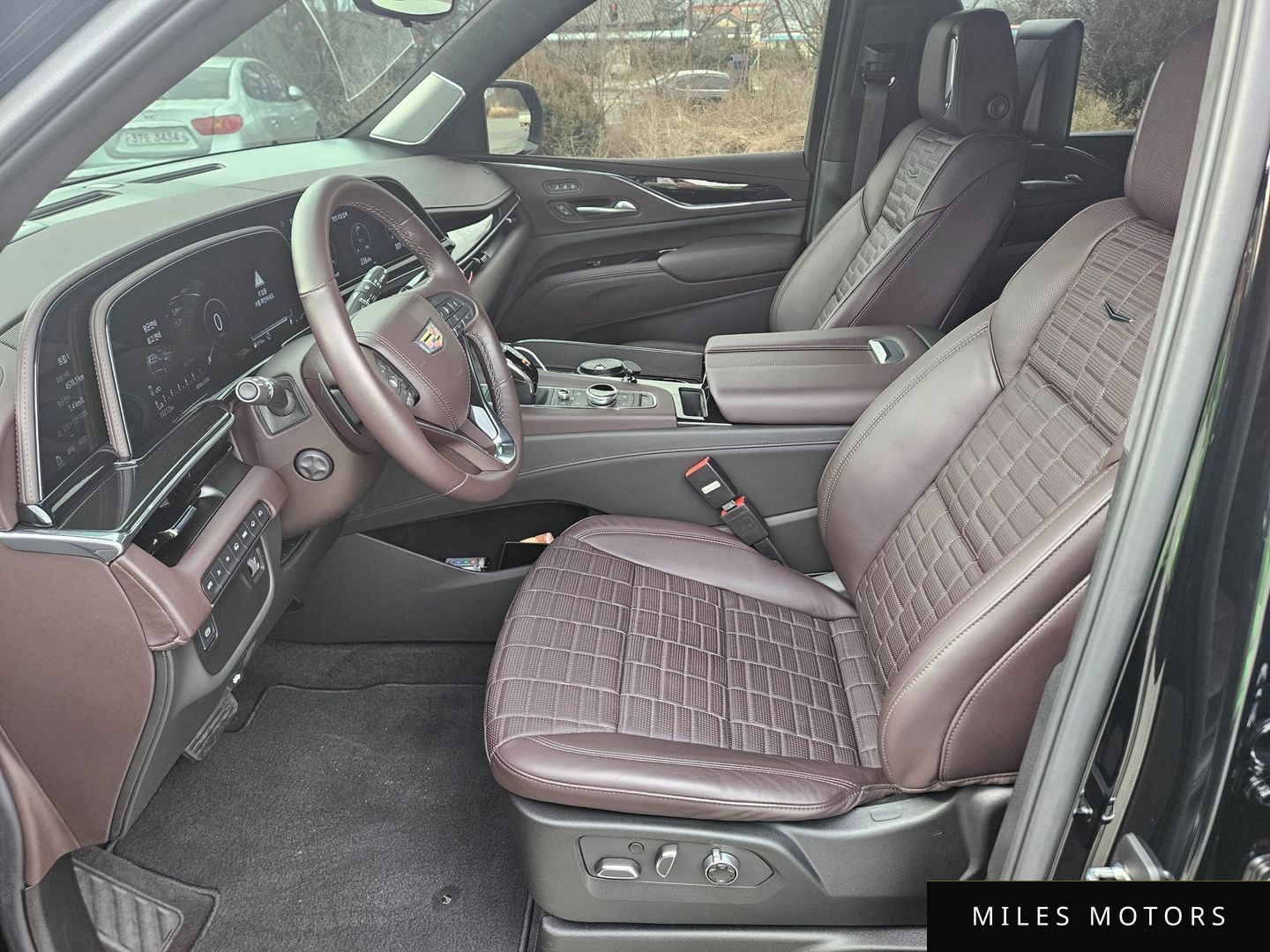 Cadillac Escalade 2024 — миниатюра 11