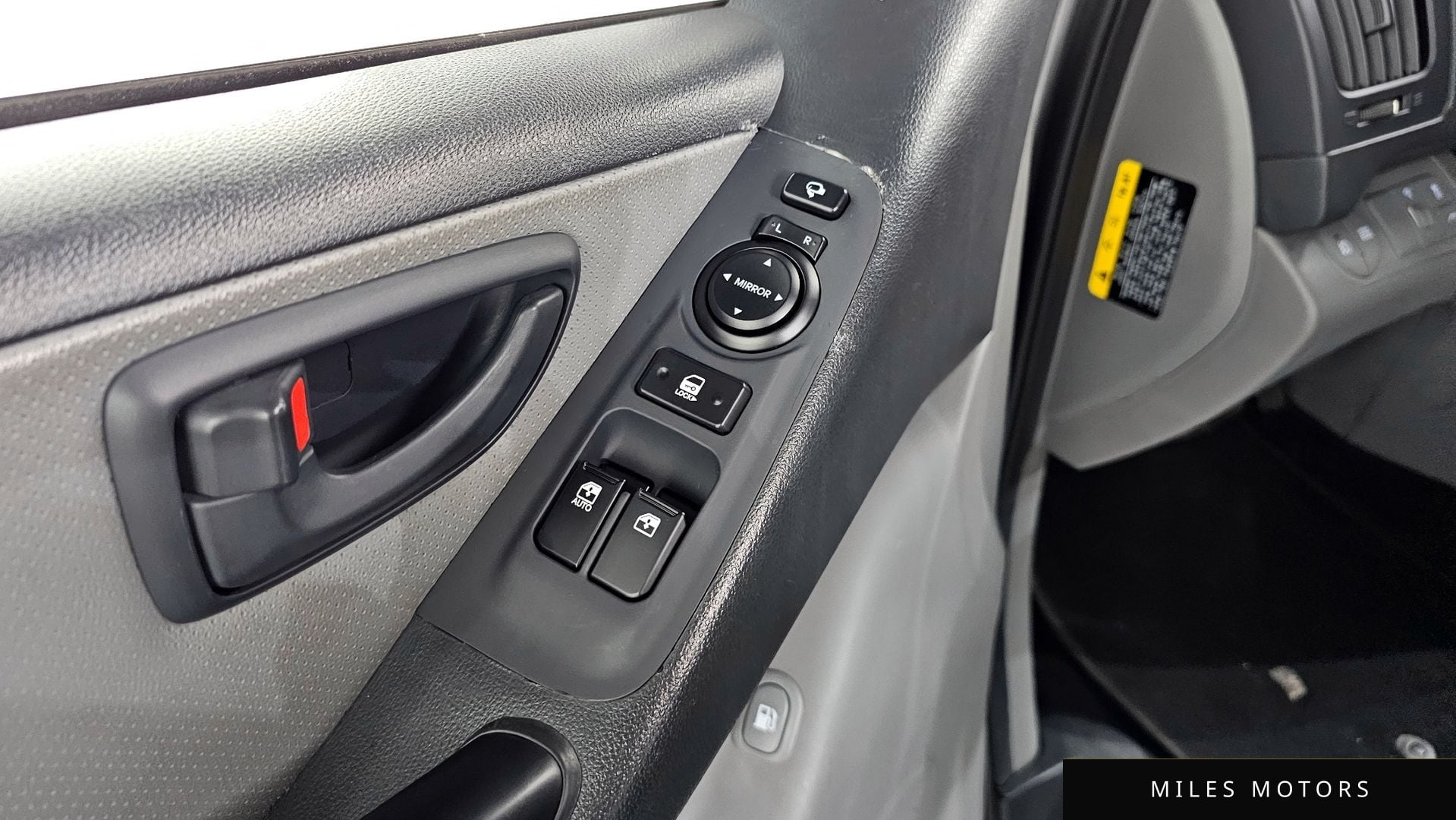 Hyundai 뉴 그랜드 스타렉스 2019 — миниатюра 19