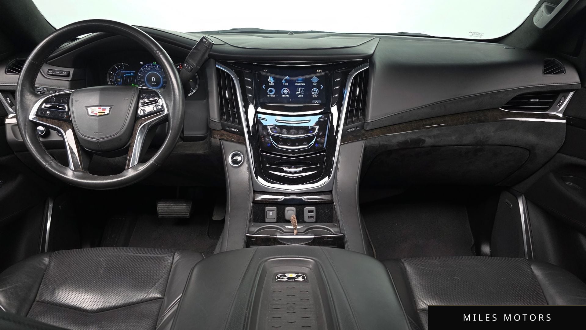 Cadillac Escalade 2016 — миниатюра 6