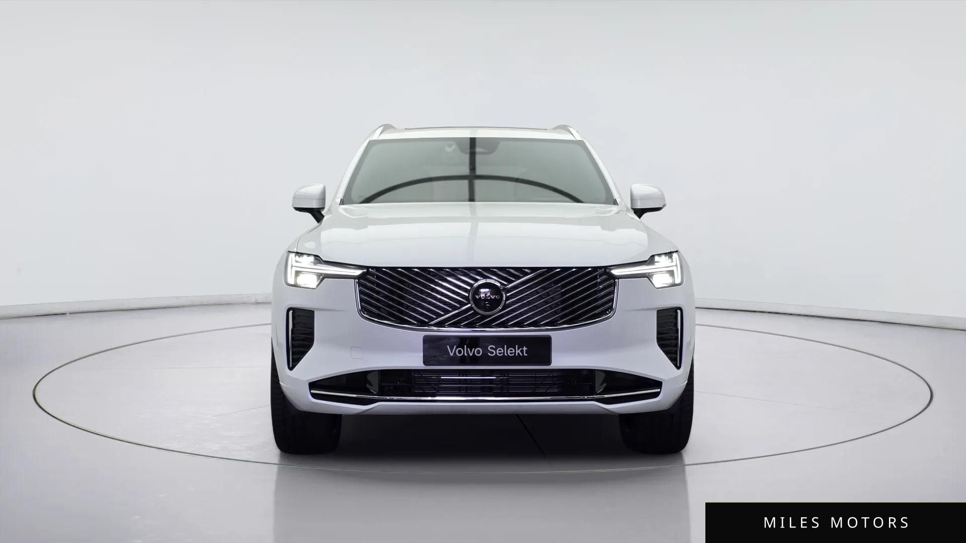 Volvo XC90 2026 — миниатюра 3