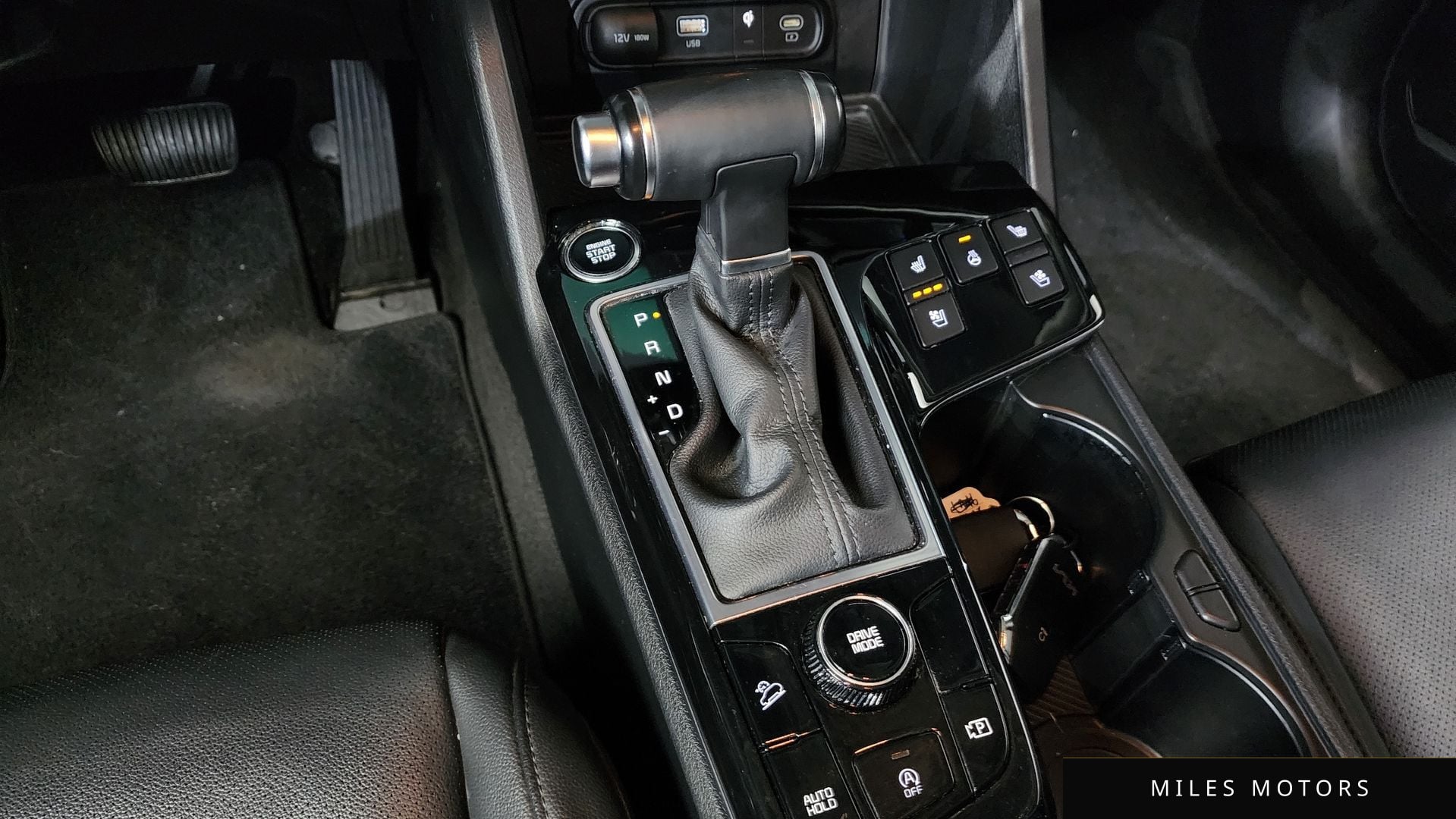 Kia Sportage 2022 — миниатюра 9