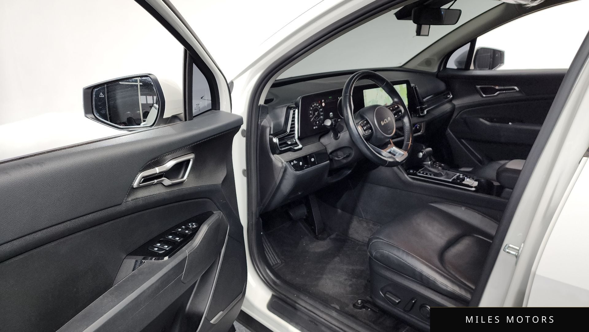 Kia Sportage 2022 — миниатюра 10