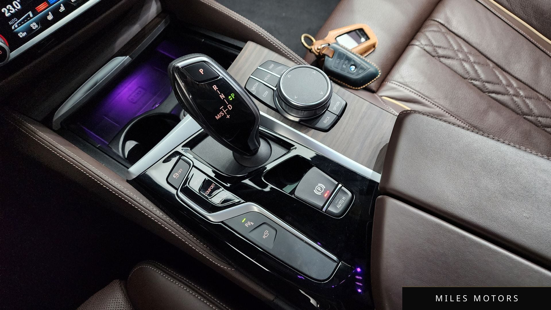 BMW 5시리즈 (G30) 2020 — миниатюра 9