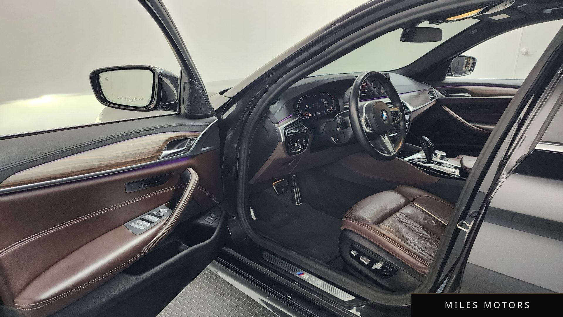 BMW 5시리즈 (G30) 2020 — миниатюра 10