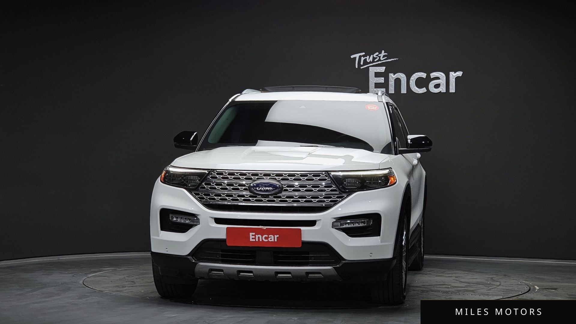 Ford Explorer 2021 — миниатюра 3