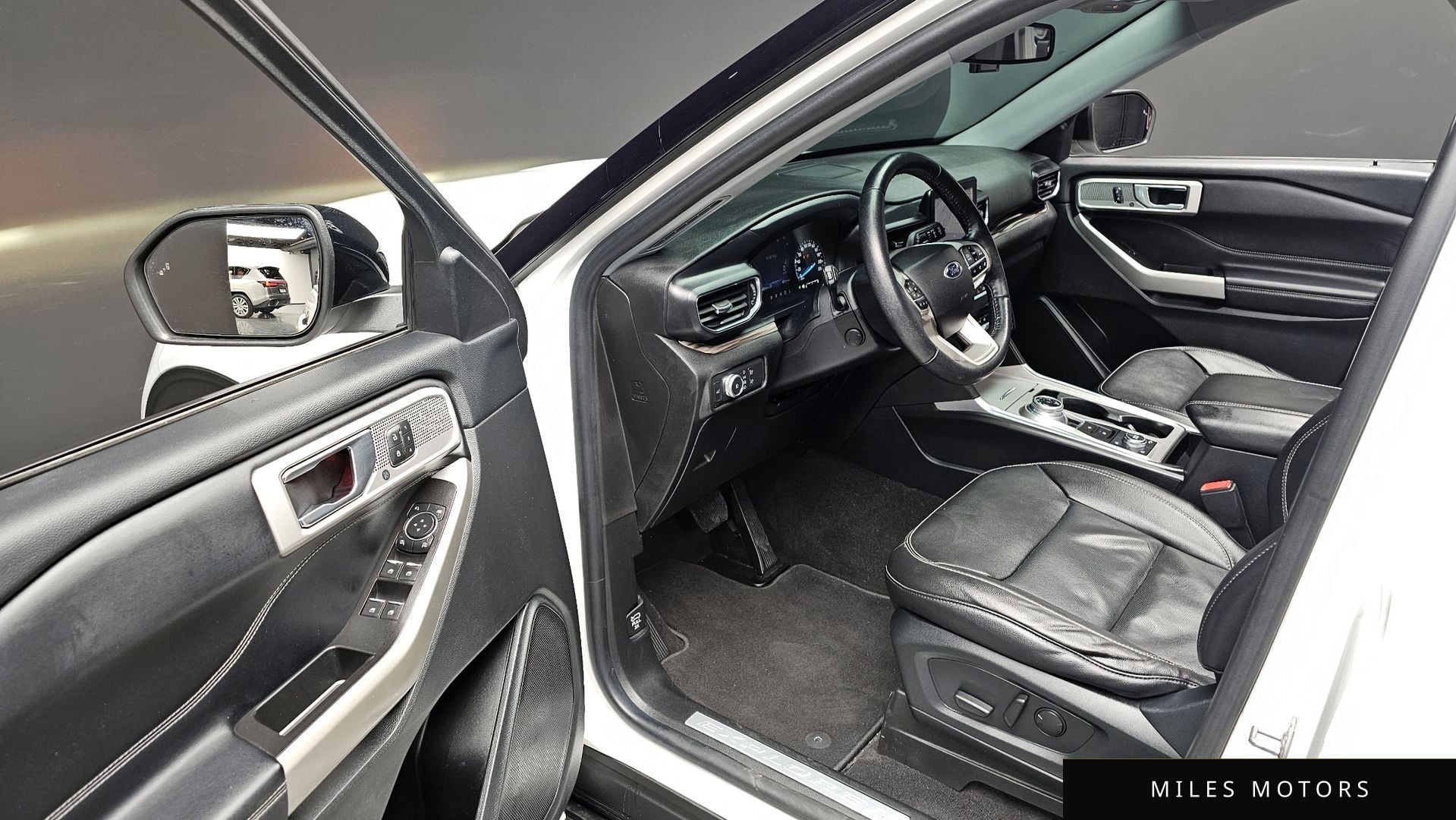 Ford Explorer 2021 — миниатюра 12