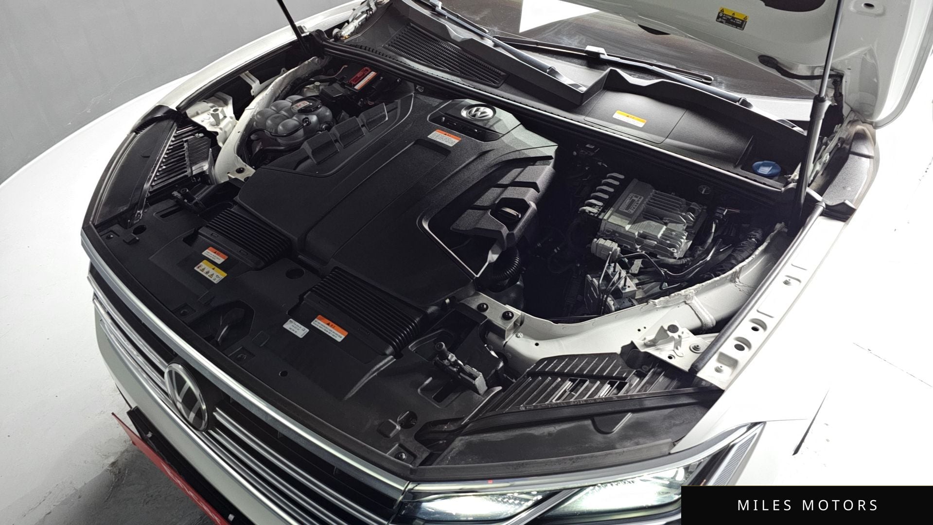 Volkswagen Touareg 2023 — миниатюра 6