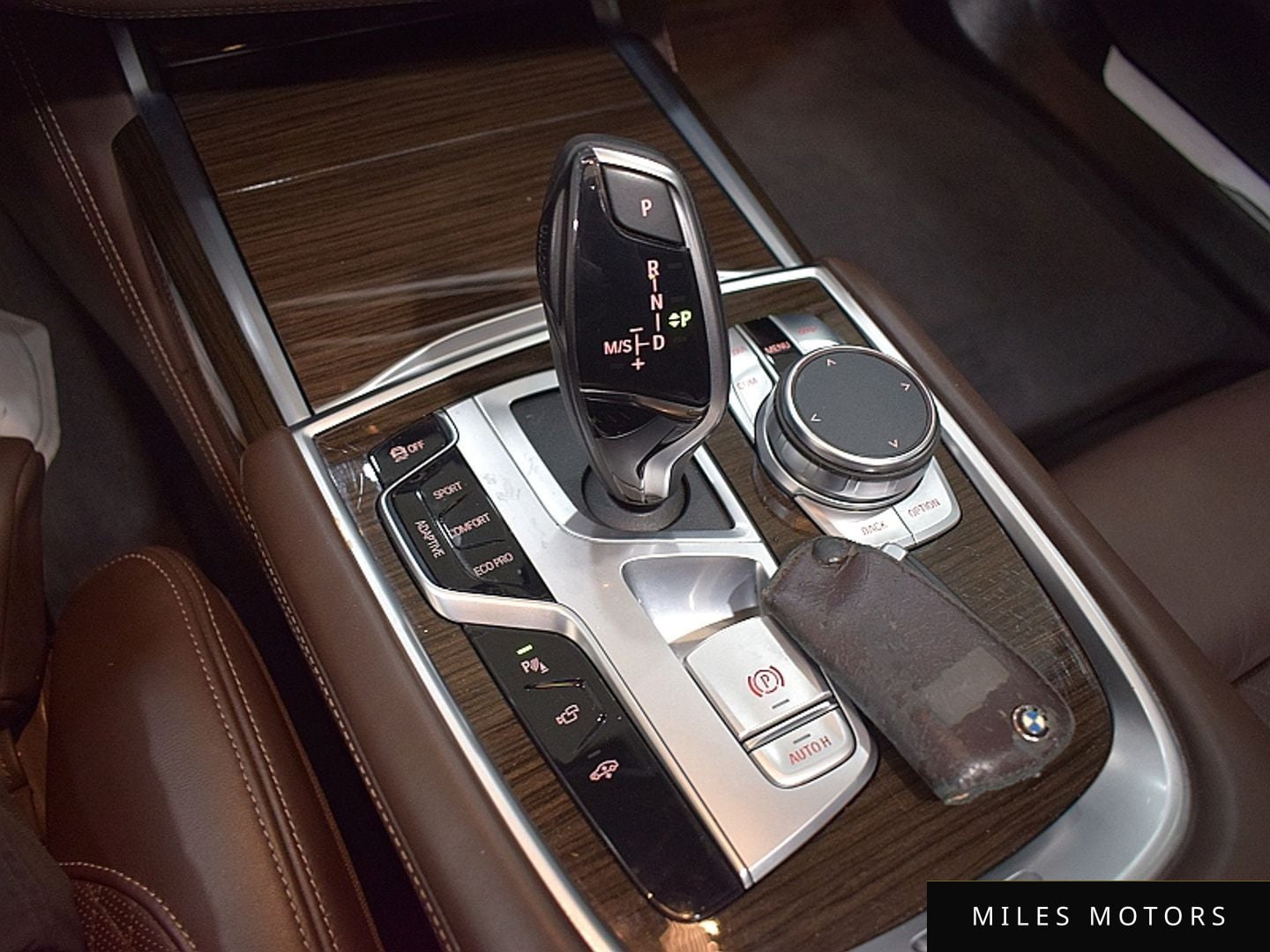BMW 7 Series (G11) 2020 — миниатюра 9