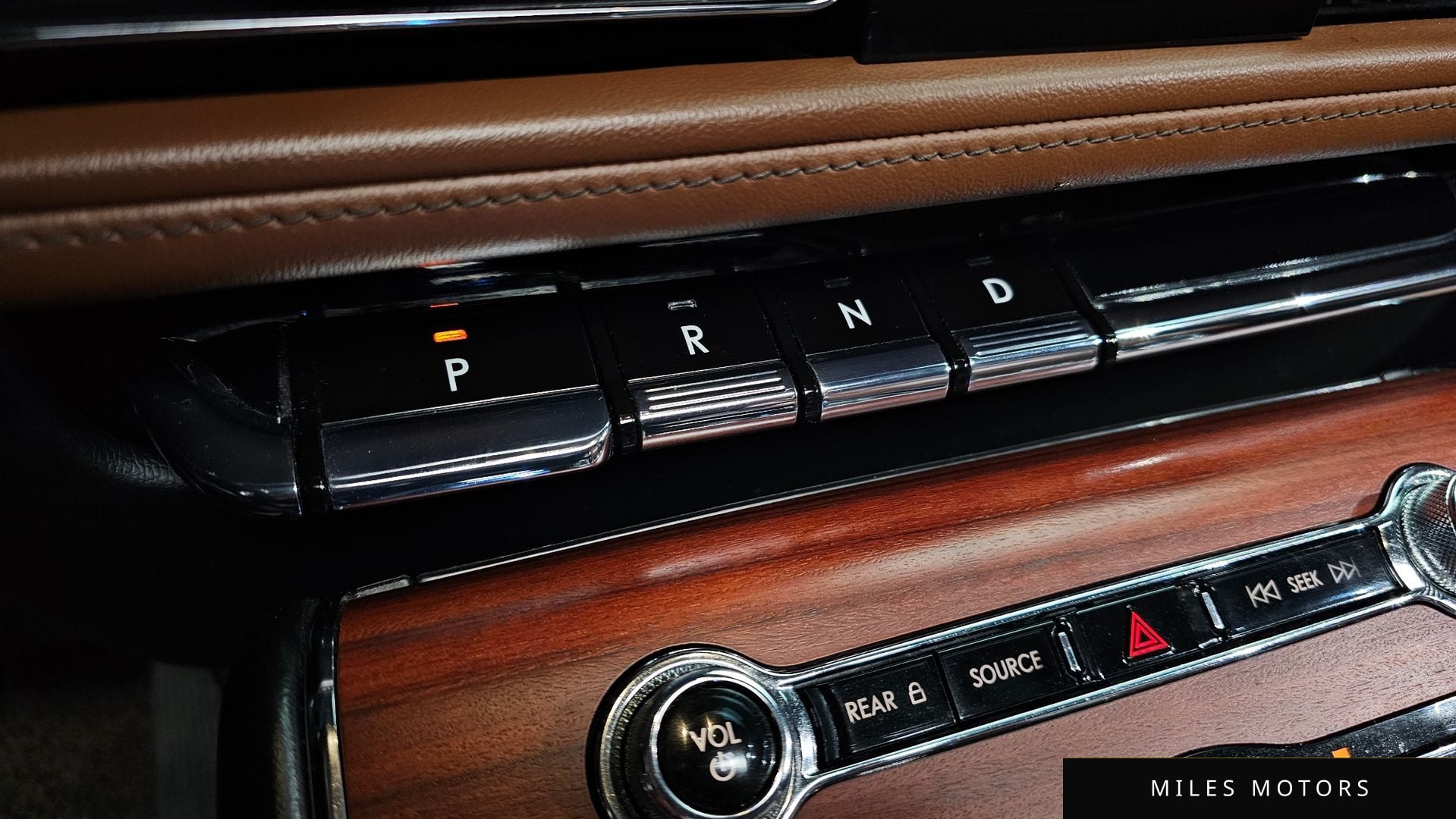 Lincoln Aviator 2021 — миниатюра 9