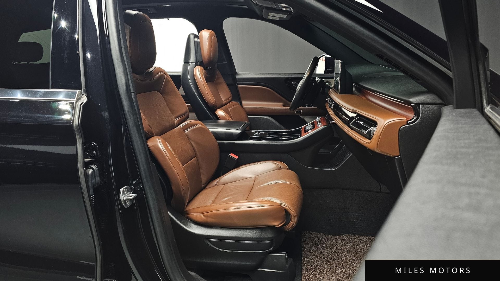 Lincoln Aviator 2021 — миниатюра 10