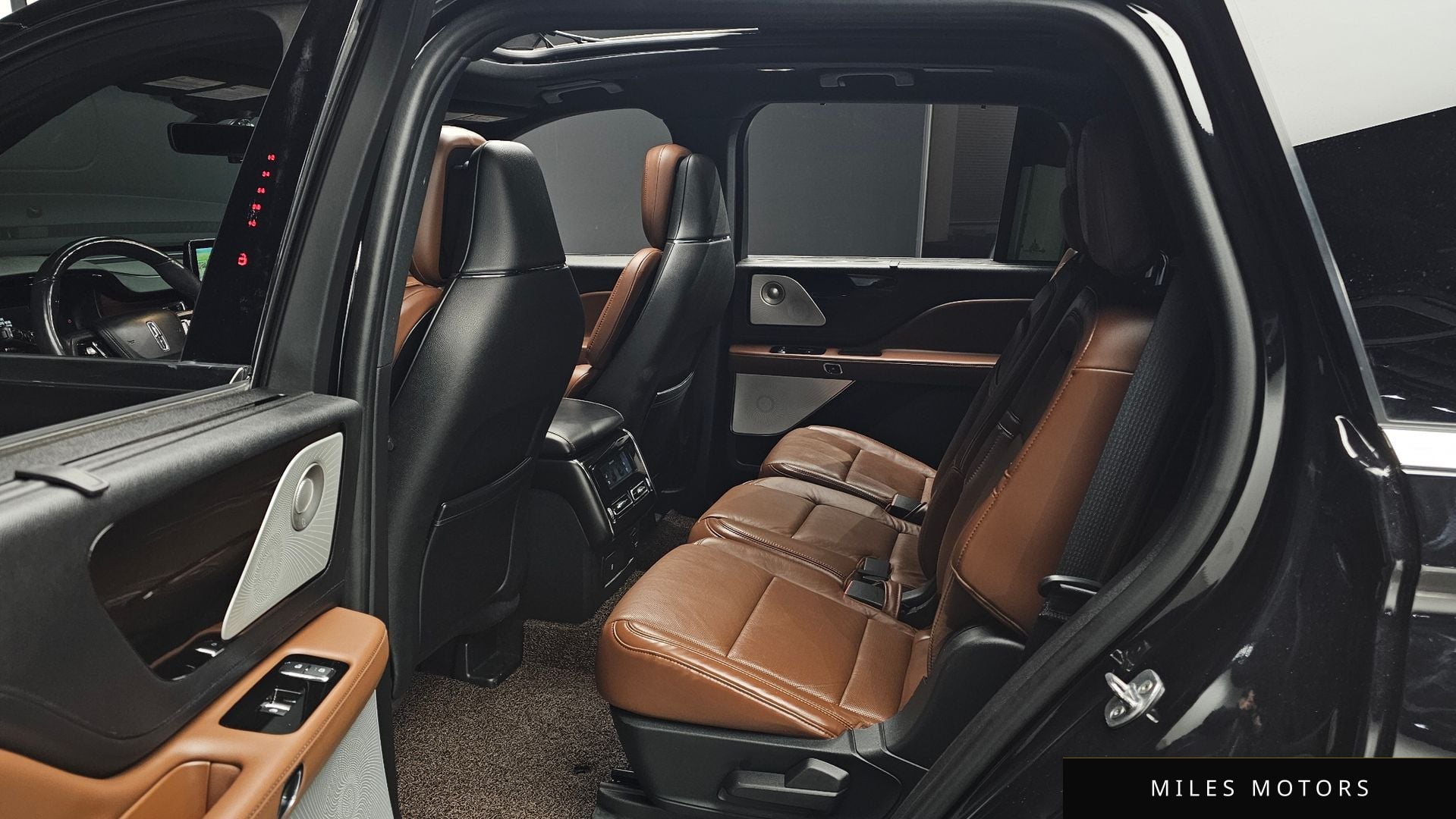 Lincoln Aviator 2021 — миниатюра 12