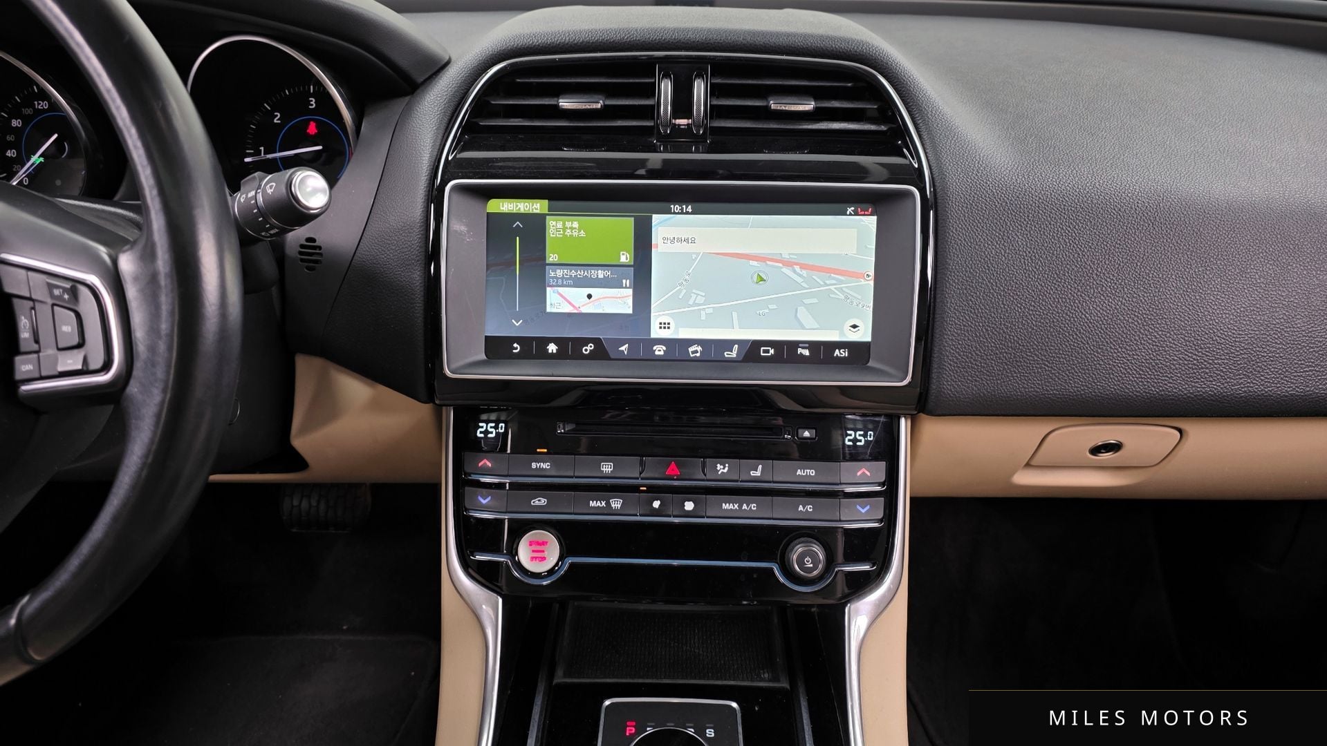 Jaguar XE 2017 — миниатюра 18