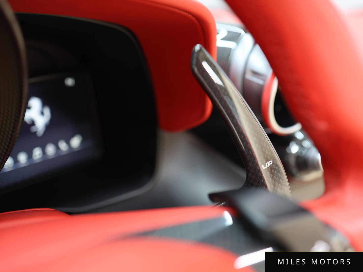 Ferrari F8 스파이더 2021 — миниатюра 14